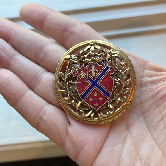 Vintage Celtic crest - Picture 5 of 6